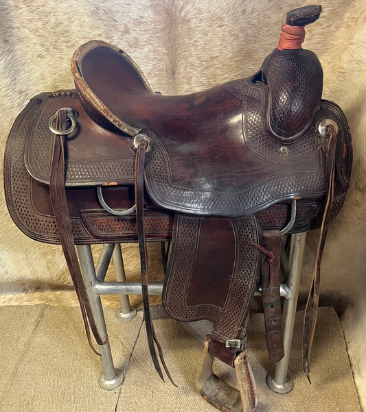 Used Comanche Ranch Saddle 16" Seat