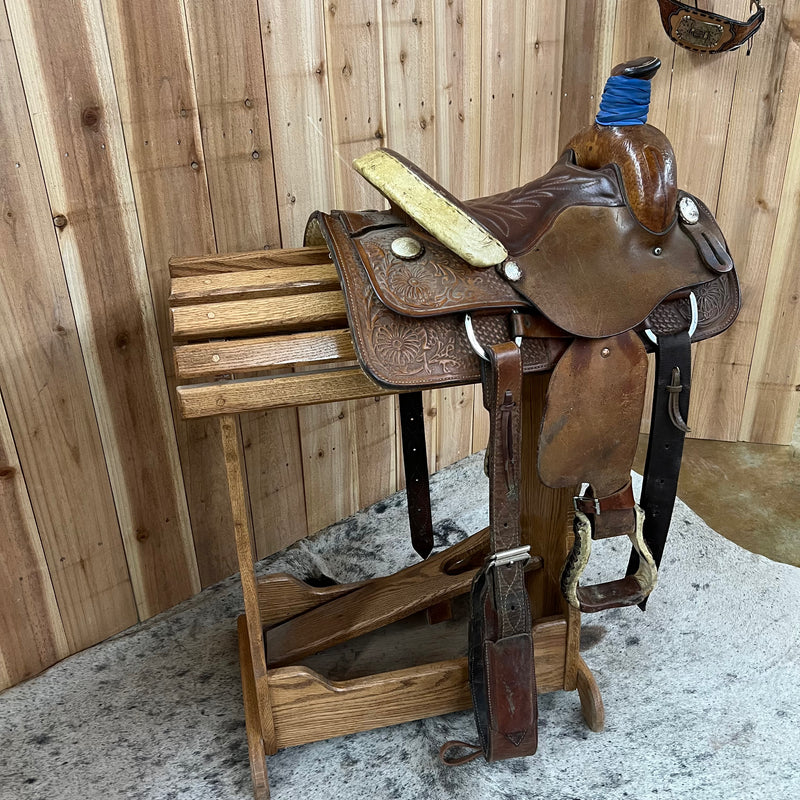 Used Courts Jr Roper Saddle, 12" Seat