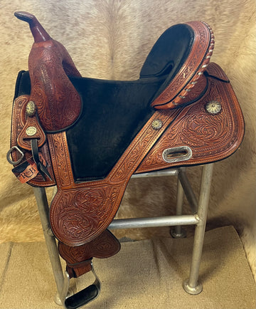 Used Tammy Fischer Treeless Barrel Saddle, 14.5"