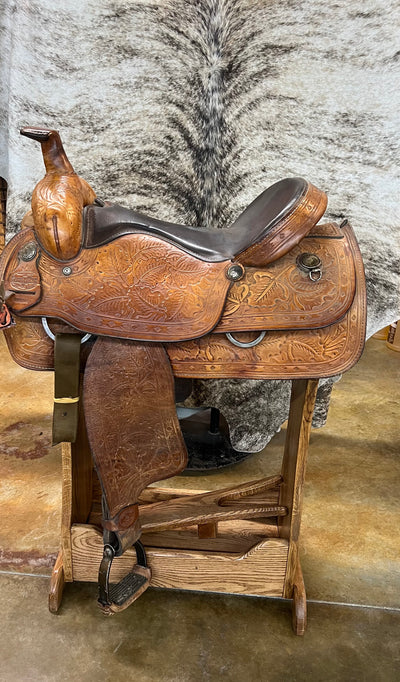 Used Saddle King of Texas Roper, 17"