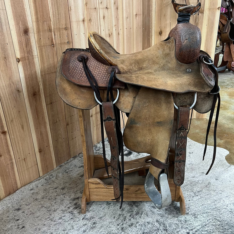 Used Santa Fe Ranch Saddle, 15.25" Seat