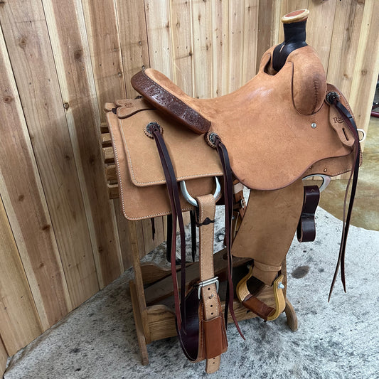 R Bar B Ranch Cutter/Cowhorse Saddle, 15.5" Seat