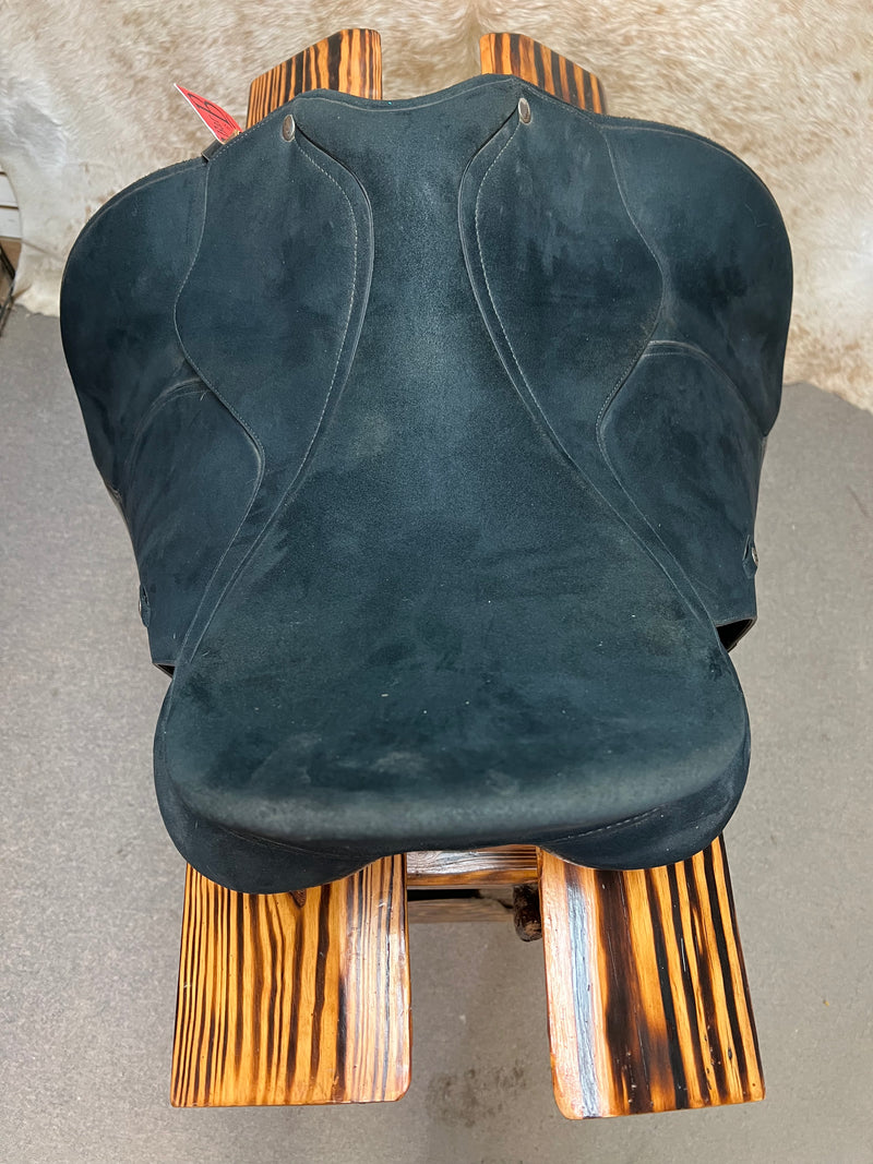 Used English Saddle 17-1/2" Wintec Pro Dressage