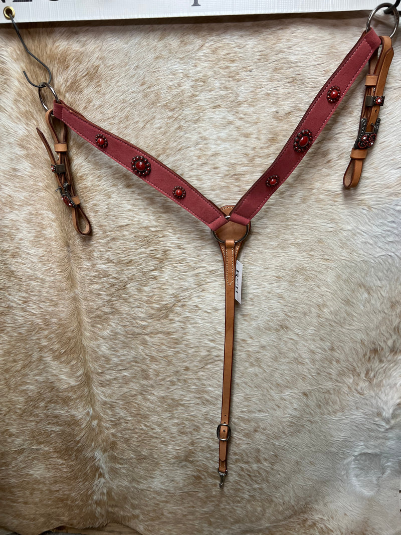 Triple "W" Breastcollar Pink Suede with Pink Conchos