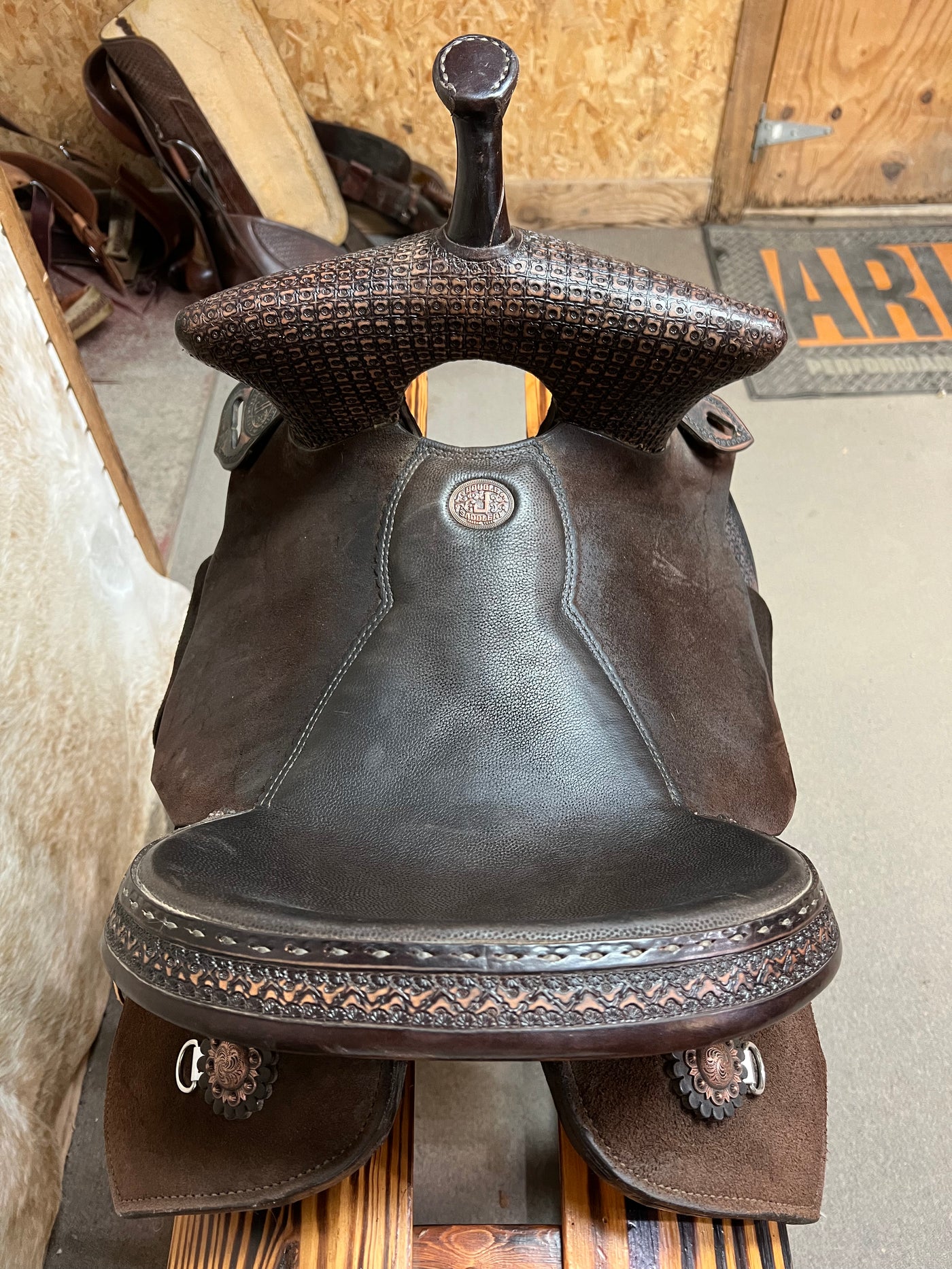 Used Double J Barrel Saddle 14 1/2" Fits Better Tree