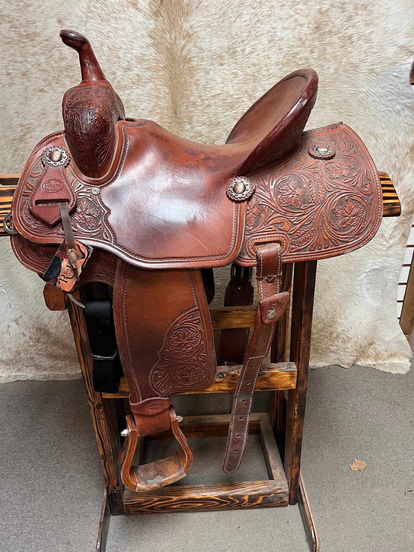 Used Forth Saddle Co. Barrel Saddle, 14.5"