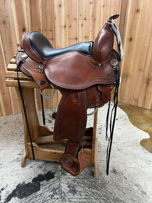 Used Circle Y Sheridan Flex Trail, 15" Seat