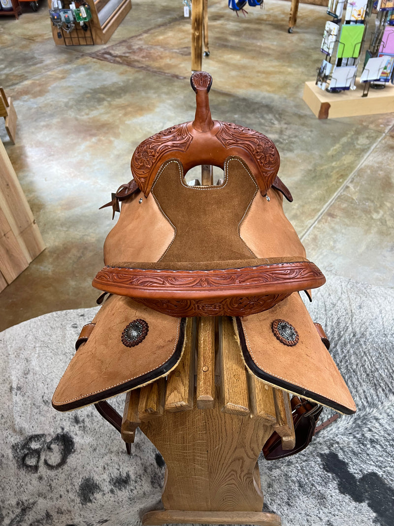 R Bar B Barrel Saddle, 15" Seat