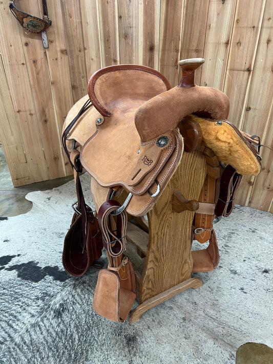 R Bar B Roper Saddle, 15" Seat