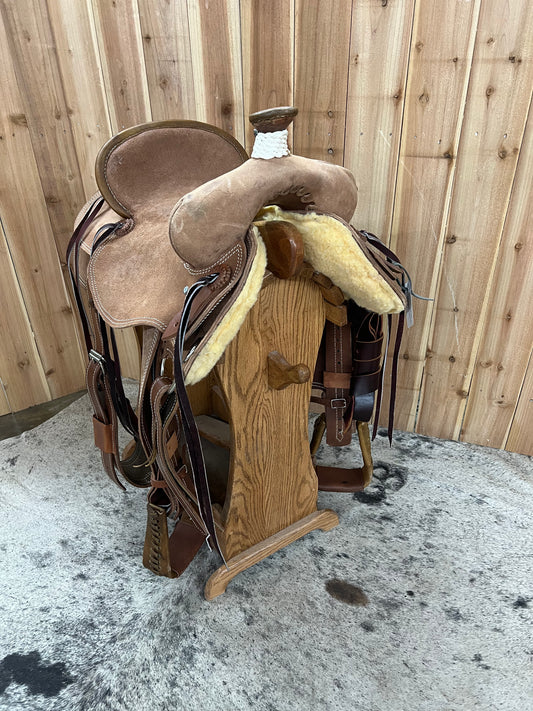 Triple T Ranch Saddle, 16" Seat