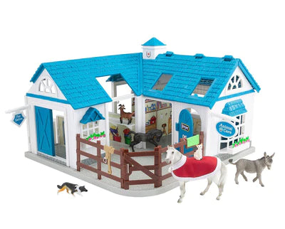 Breyer Deluxe Animal Hospital