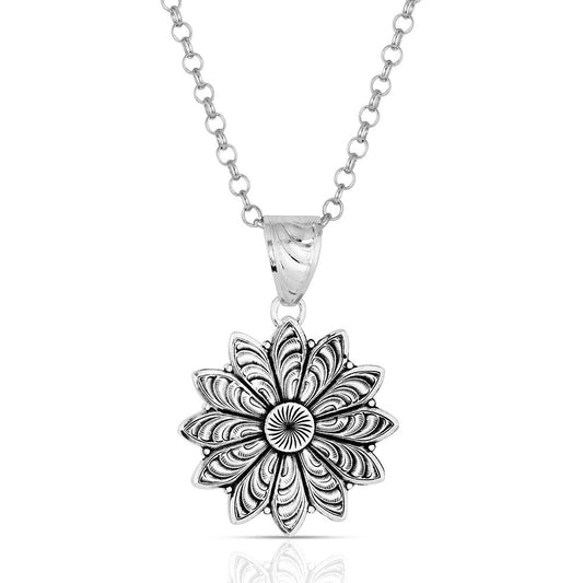 Montana Silversmiths Flower Rowel Necklace