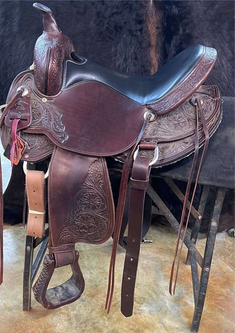 Used Circle Y Trail, 16"