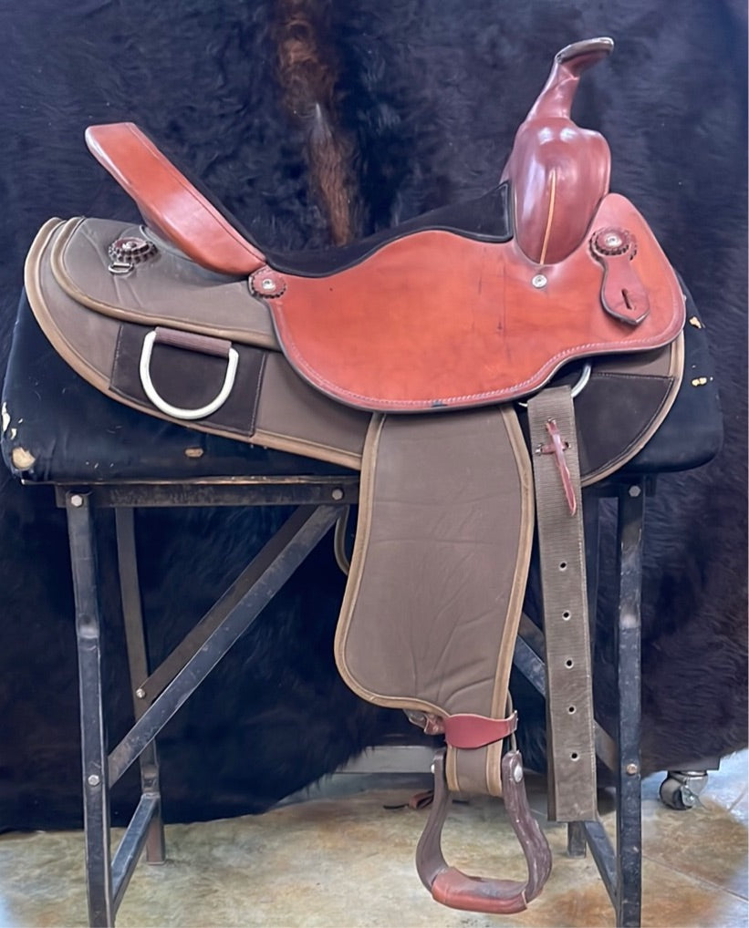 Used Fabtron Trail, 16"