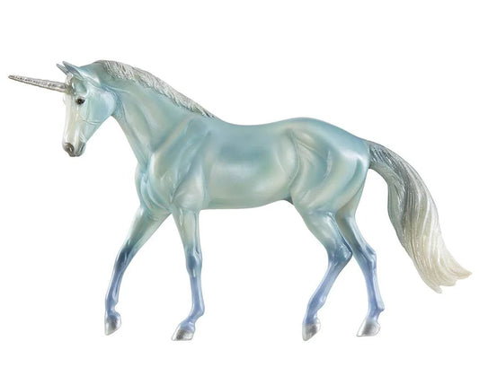 Breyer Le Mer, Unicorn of the Sea