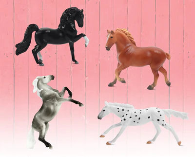 Breyer Mini Whinnies Barn Surprise