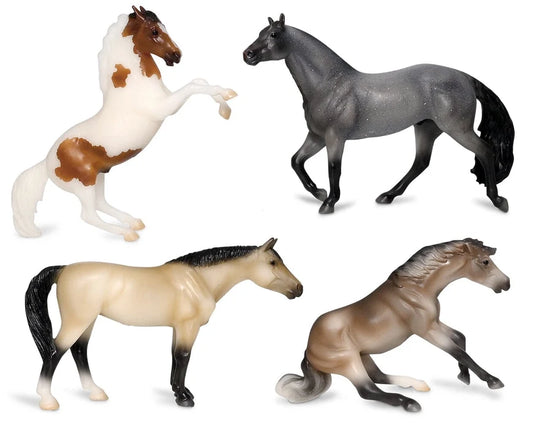 Breyer Mountain Ranch Gift Set