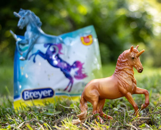 Breyer Mystery Unicorn Surprise: Fire & Ice-Individual Blind Bag