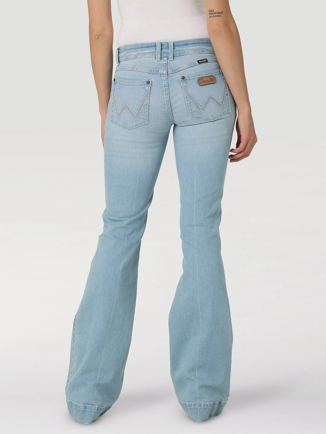 Jeans wrangler retro hot trouser jeans, 26 x 34 women’s new