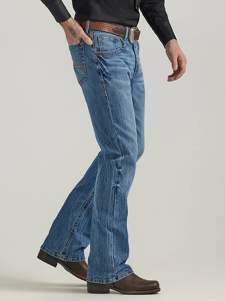 Wrangler Men's Rock 47 Slim Boot Jeans