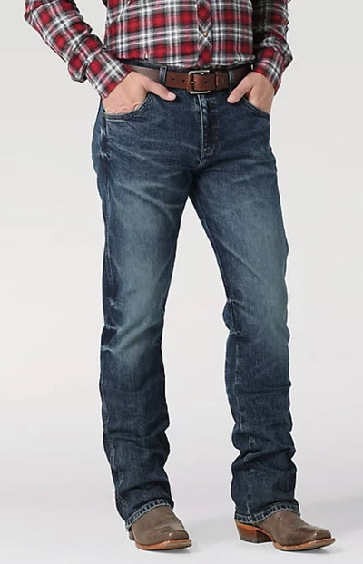 Wrangler Men's Retro Slim Boot Jean