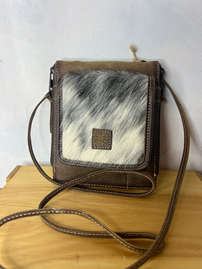 STS38083 STS Cowhide Euro Crossbody Purse